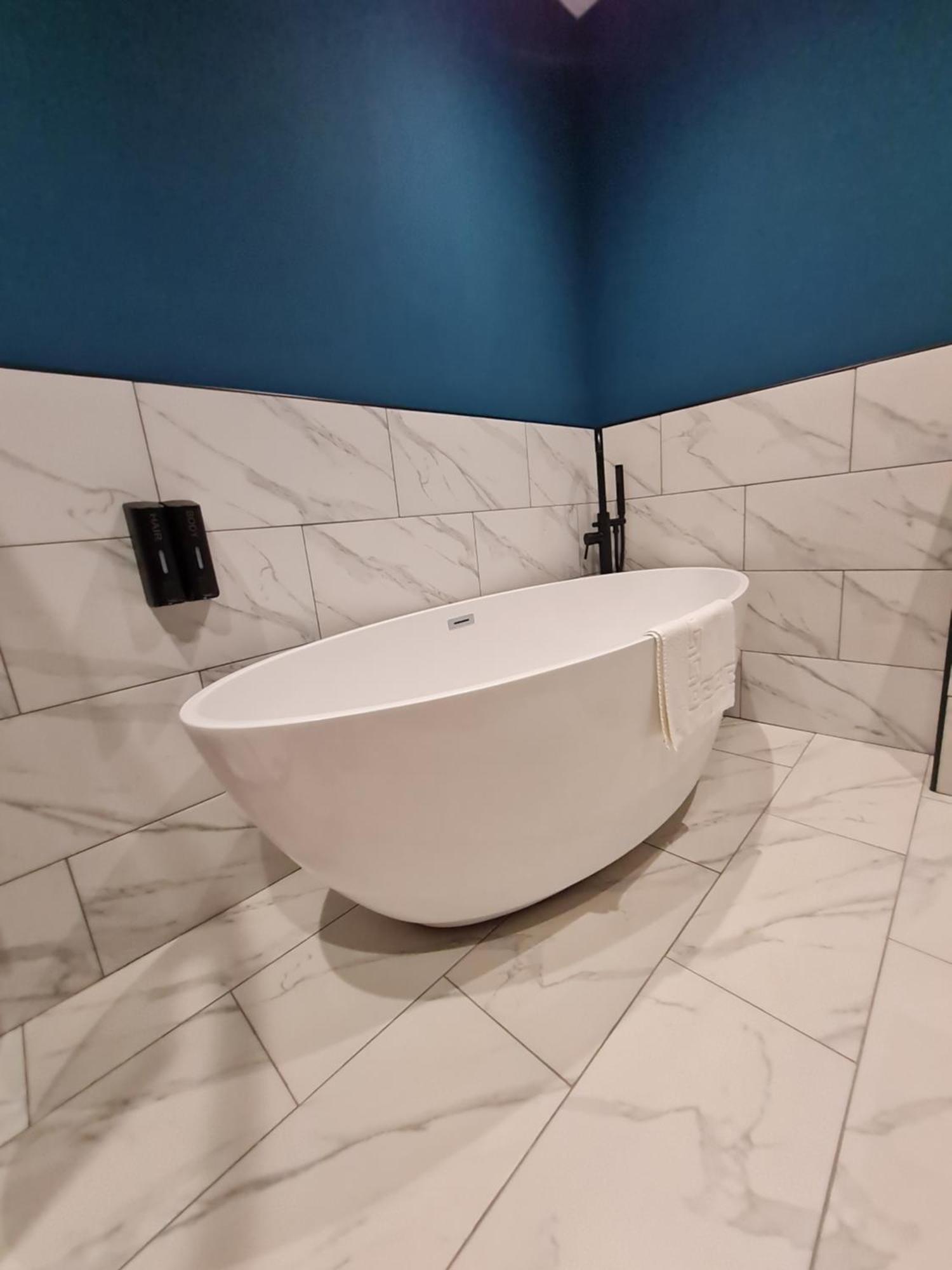4 Bedroom Luxury House. Bike Park Wales. Secure Bike Store. Brecon Beacons Dowlais Ngoại thất bức ảnh